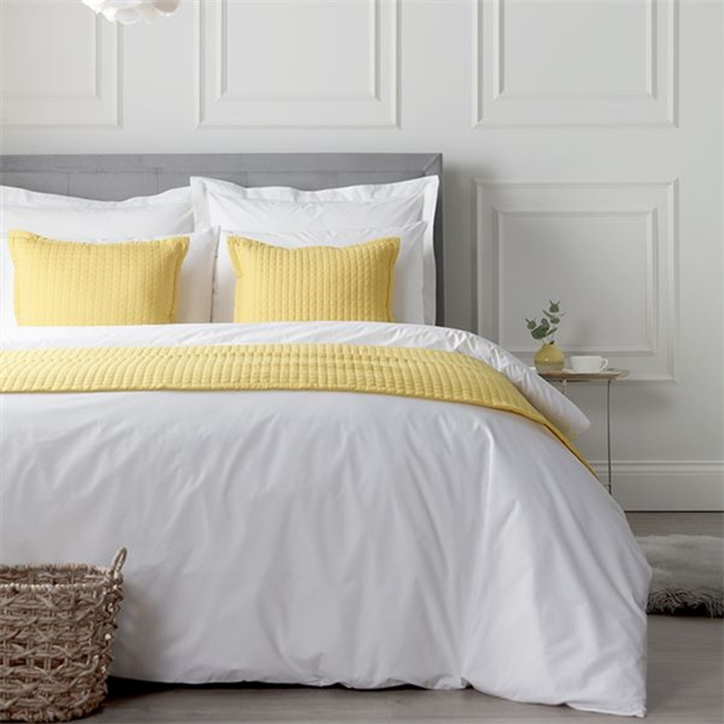 80/20 Cottonus Polyester Blend Alba 300TC Hotel Linen Set